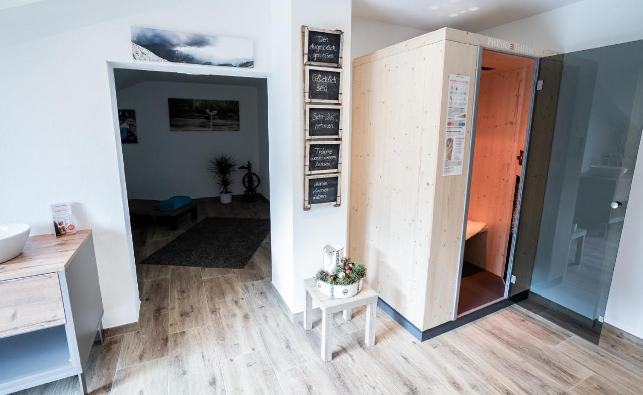 Hotel Garni Isarlodge Wiesenhof Scharnitz Kültér fotó