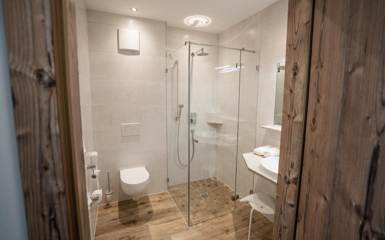 Hotel Garni Isarlodge Wiesenhof Scharnitz Kültér fotó