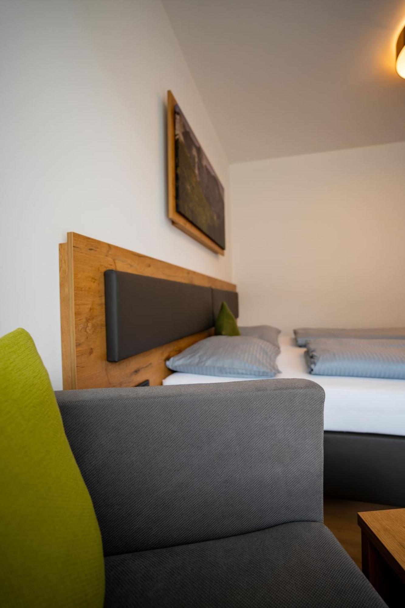 Hotel Garni Isarlodge Wiesenhof Scharnitz Kültér fotó
